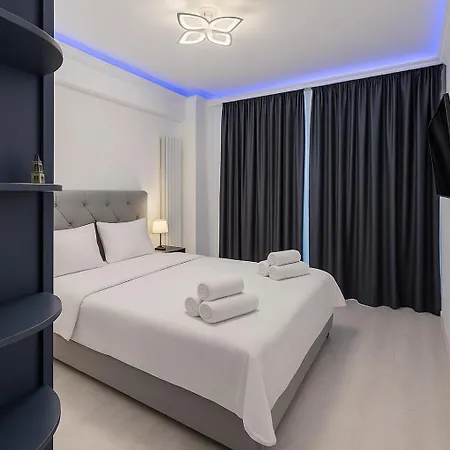 C37 - In Alezzi Odyssey Pool & Mamaia Nord Năvodari