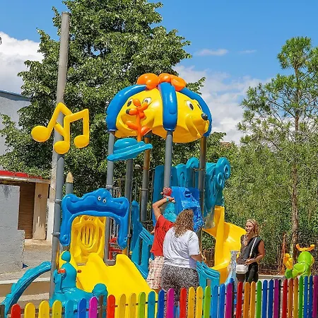 아파트 Apartament C37 - Alezzi Odyssey Pool & Spa