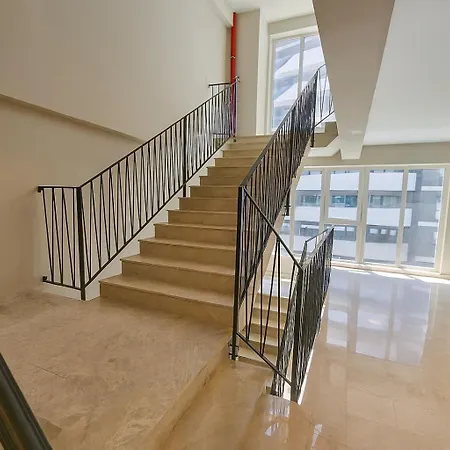 Apartament C37 - In Alezzi Odyssey Pool & Mamaia Nord 3*