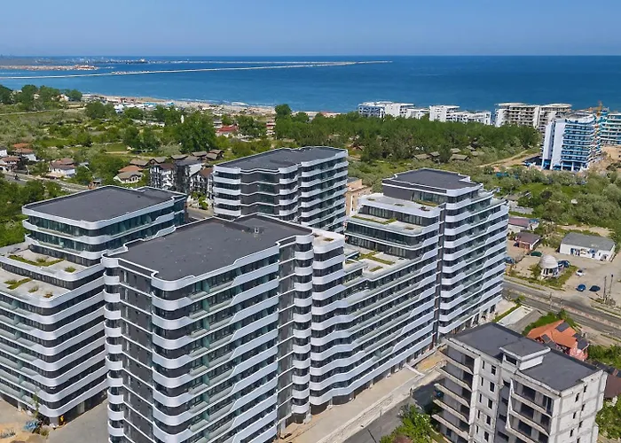 Apartament C37 - Alezzi Odyssey Pool & Spa 아파트 Năvodari